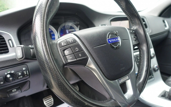 Volvo V60 cena 36900 przebieg: 156000, rok produkcji 2011 z Wolbórz małe 436